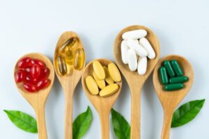Multivitaminlerin Yan Etkileri ve Dikkat Edilmesi Gerekenler