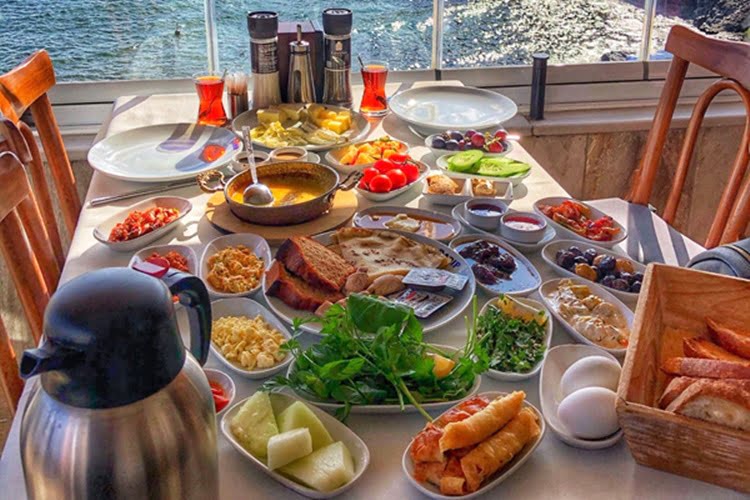 Sarıyer Kahvaltı Mekanları