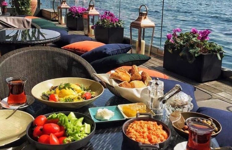 En İyi Küçükçekmece Kahvaltı Mekanı